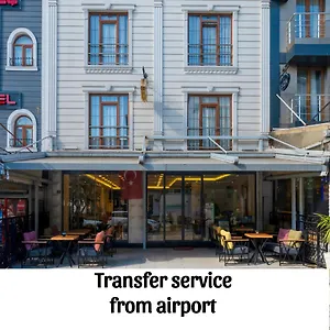 Hotel Magnaura House ***